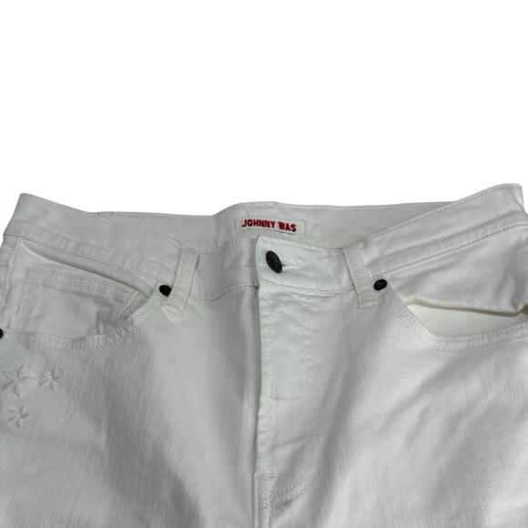Johnny Was Cropped Baby Boot White Jeans women Flowers Eyelet size 32 - Picture 6 of 12